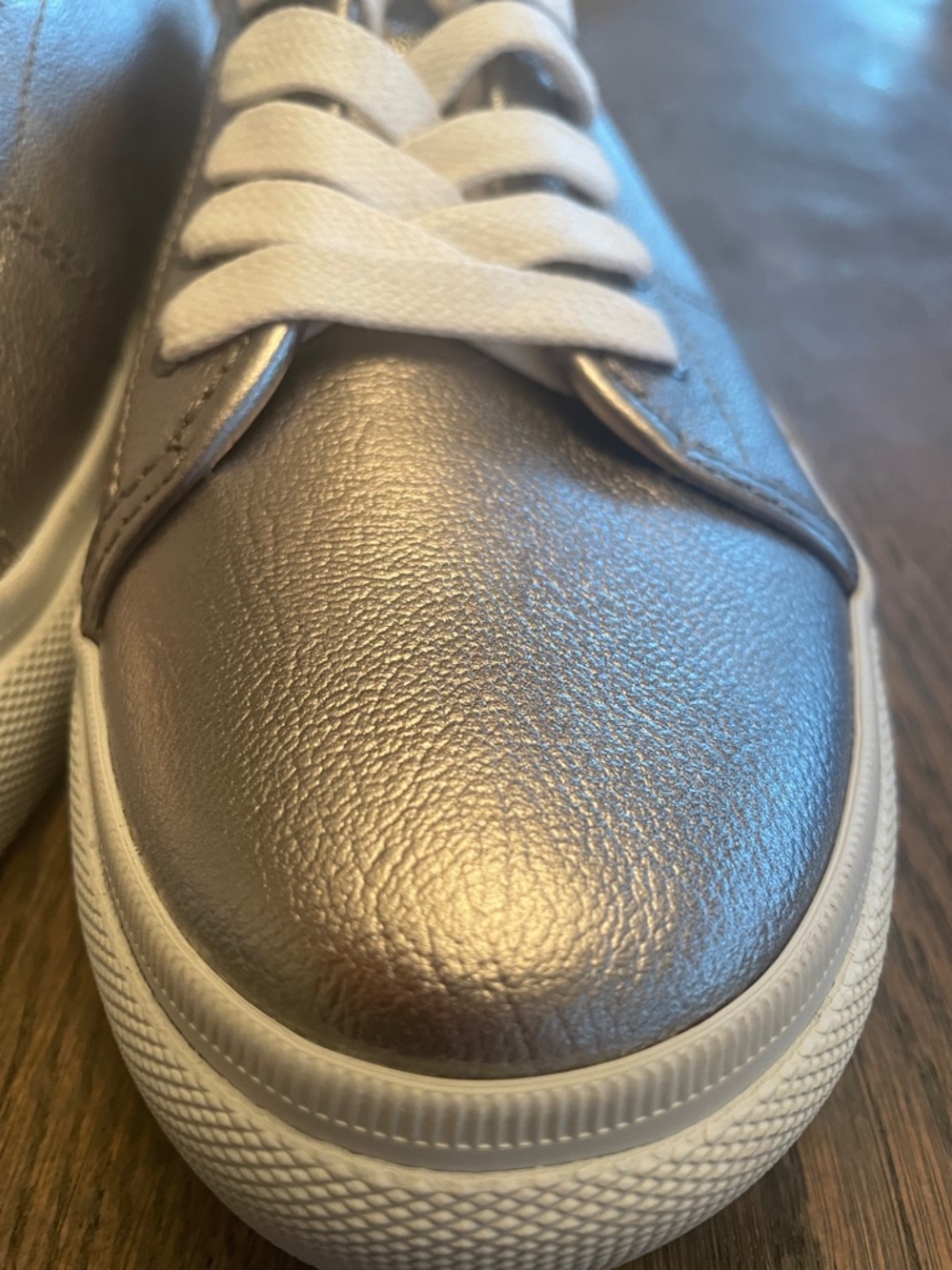 FRYE Gia Low Lace Leather Sneaker New with Tags. 7.5 
Pewter - Picture 3 of 8